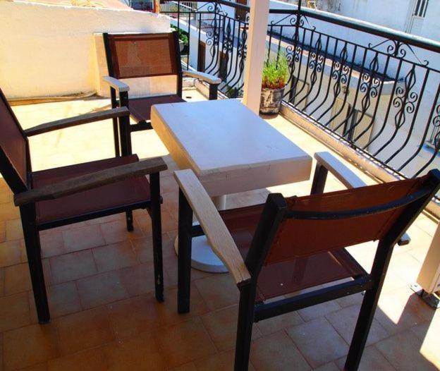 Pension Vasiliki Skiáthos Rom bilde